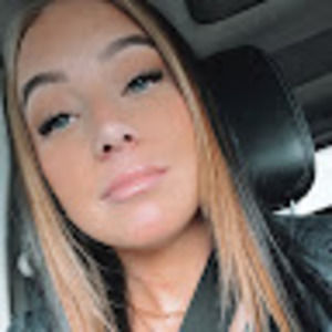 Meet your Posher, Katieann